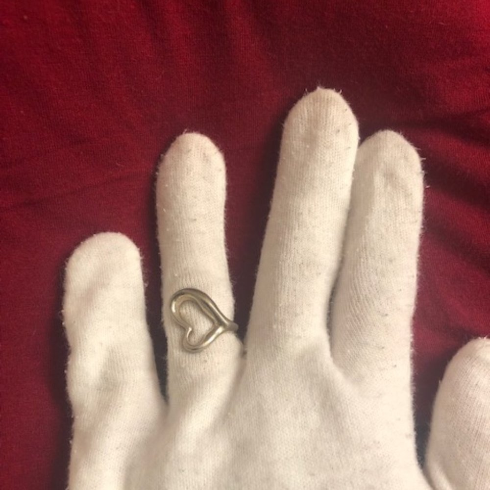 Tiffany & Co - Open Heart Ring - Sterling Silver - adjustable (sizes 3-6)